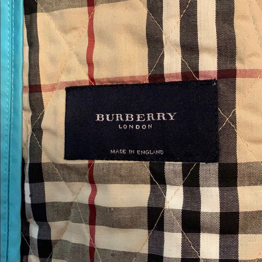 Authentic Burberry Button Down Quilted Jacket - image 7
